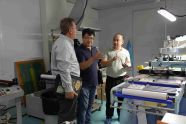 Fully automatic screen printing workshop